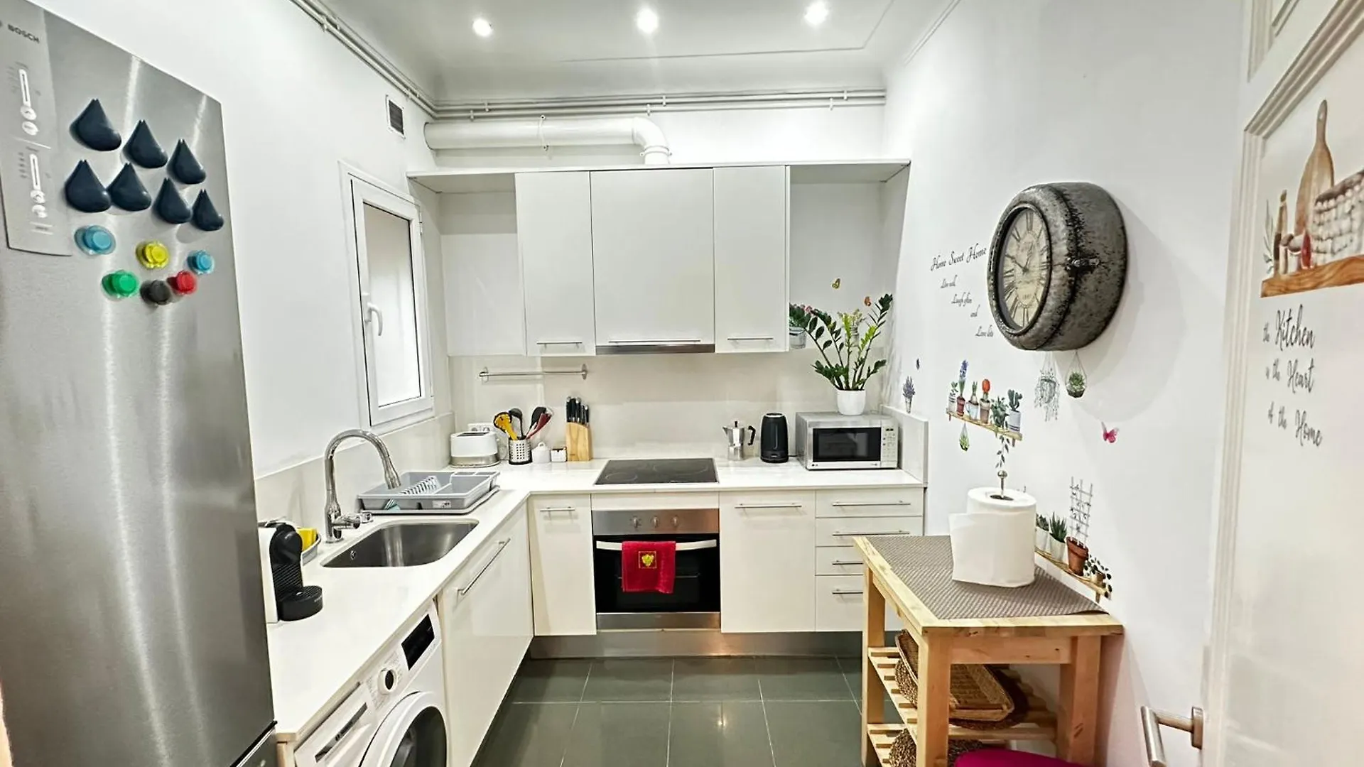 Gran Via Bed and Breakfast Barcelona Bed & Breakfast