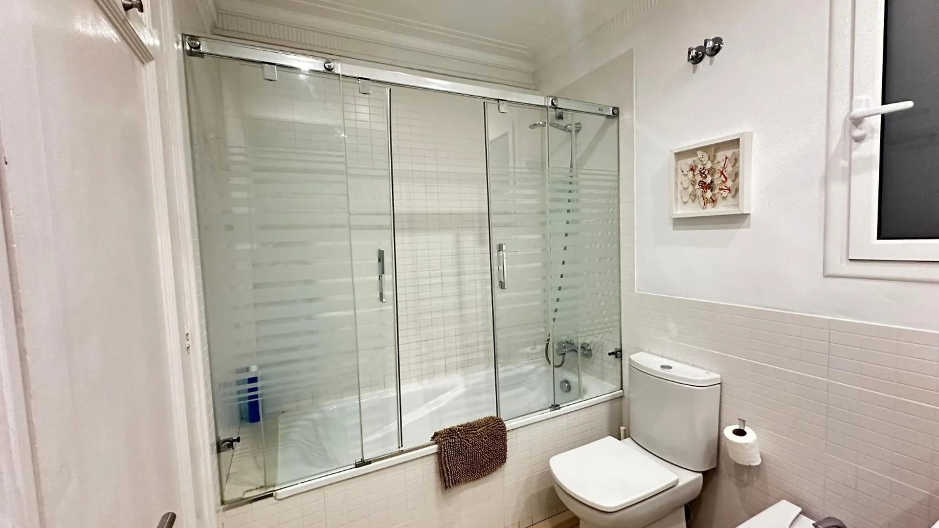 Gran Via Bed & Breakfast Barcelona