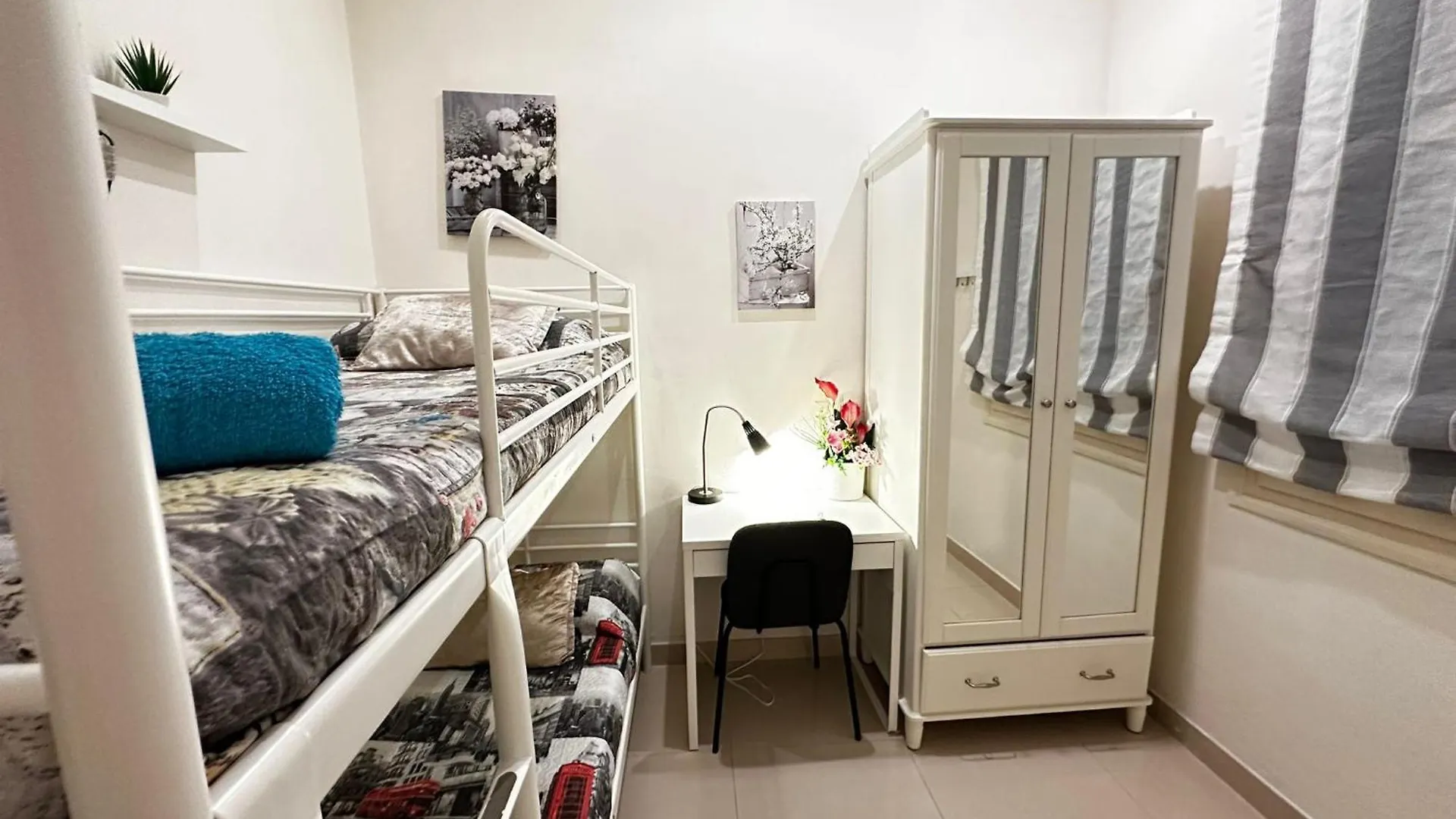 Gran Via Bed & Breakfast Barcelona