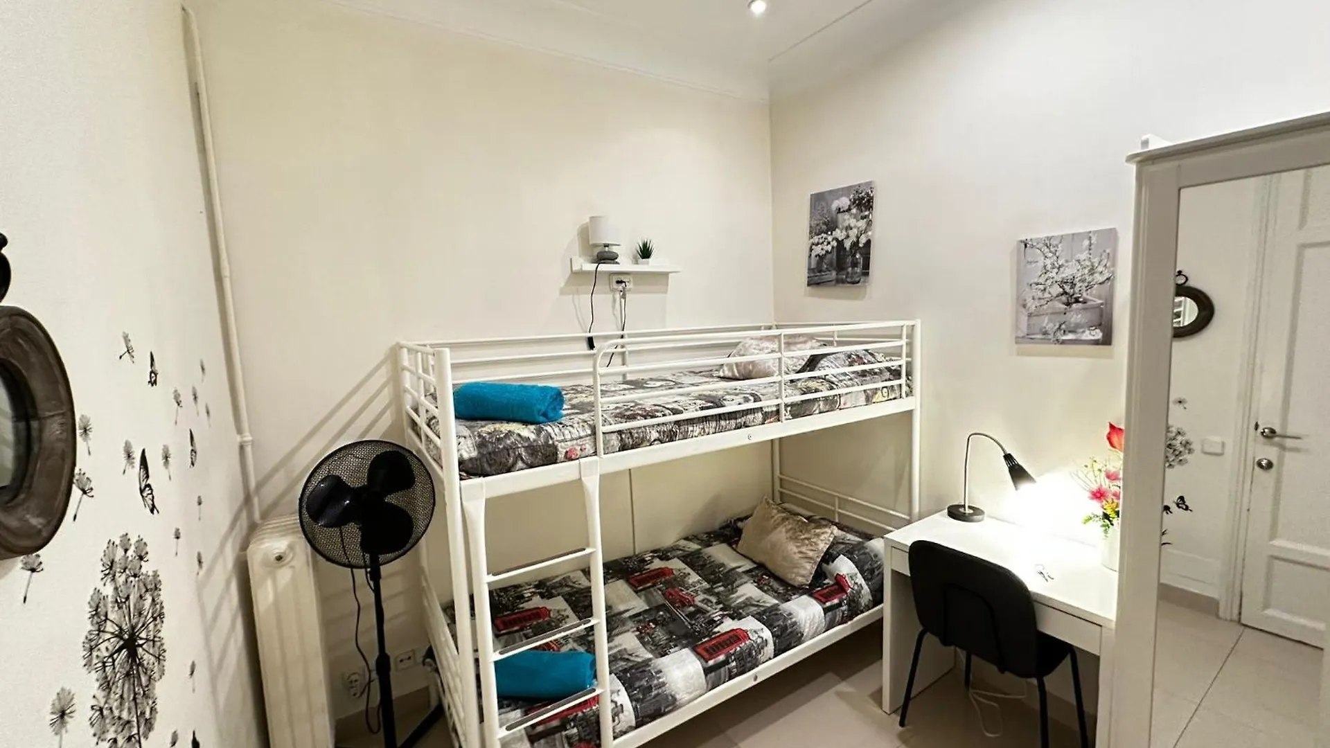 Gran Via Bed & Breakfast Barcelona Spain